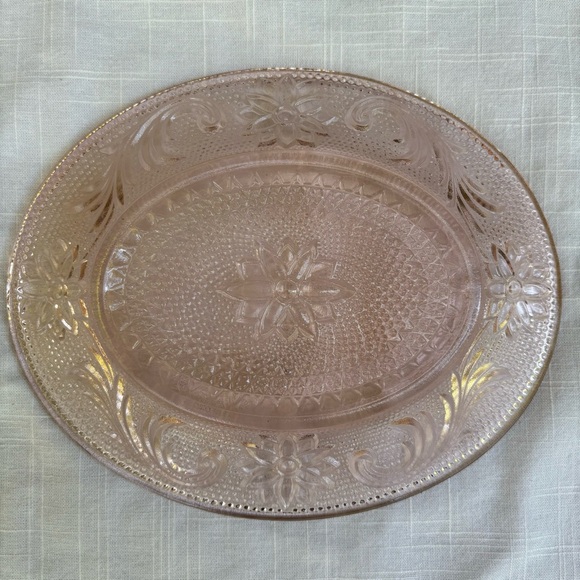 Vintage Indiana Glass Tiara Pink Peach Sandwich Pattern oval Serving Plate - Picture 5 of 6